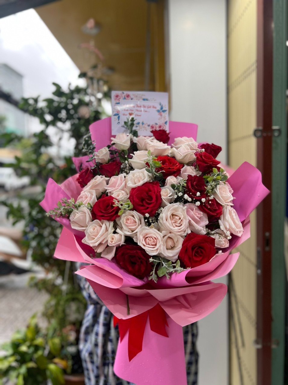 Mẫu bó hoa sinh nhật tại 	Phường Phan Chu Trinh	Quận Hoàn Kiếm	Hà Nội